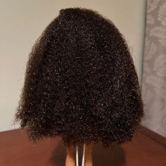 Naturalistas 11.5-inch Fashion Doll Kelsey with 4B Textured Hair - Picture 5 of 5